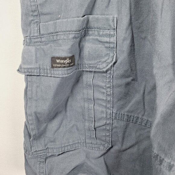 Wrangler Men's Grey Relaxed Fit Flex Above The Knee Cargo Shorts Size 40x10 - Picture 5 of 8